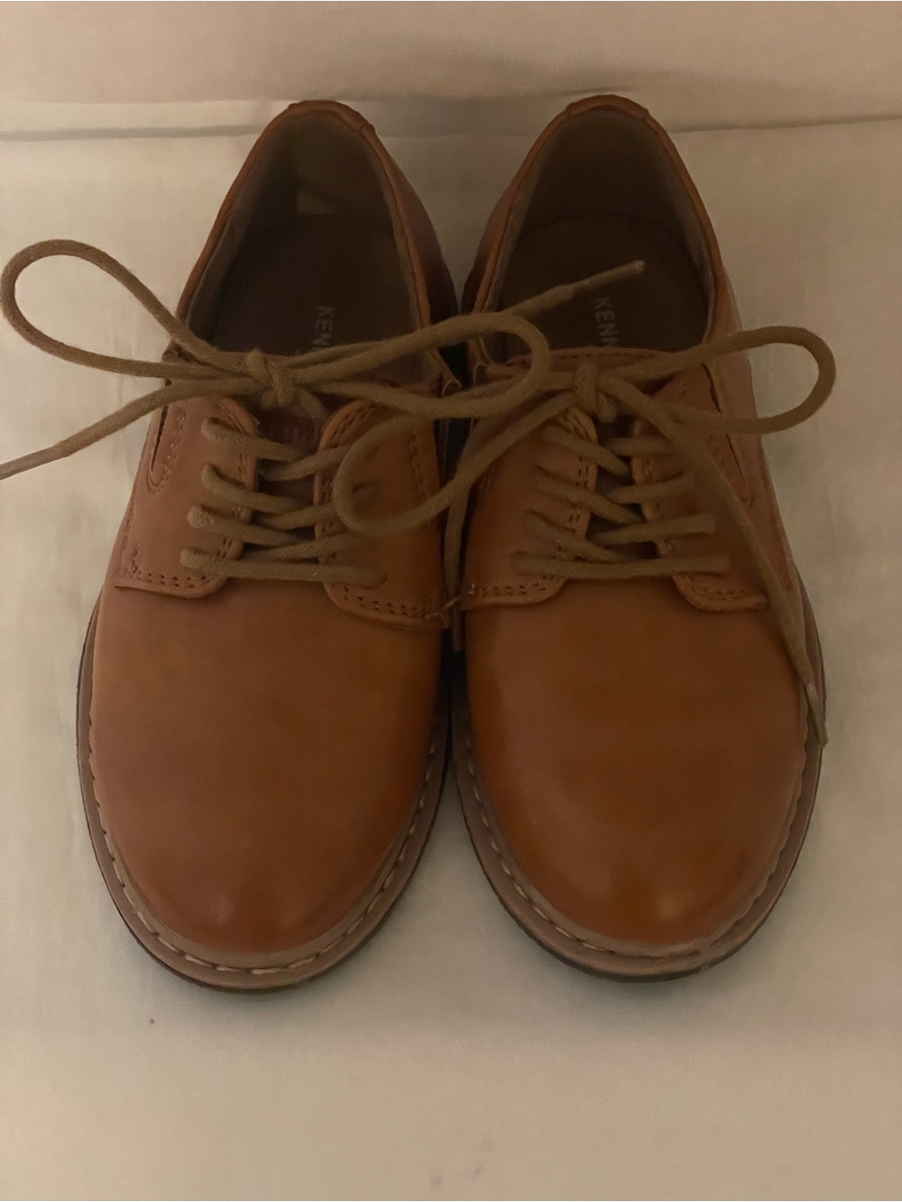 Kenneth Cole Kids Tan Lace-Up Dress Shoes